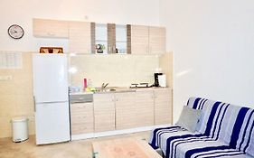 Rosette Apartment